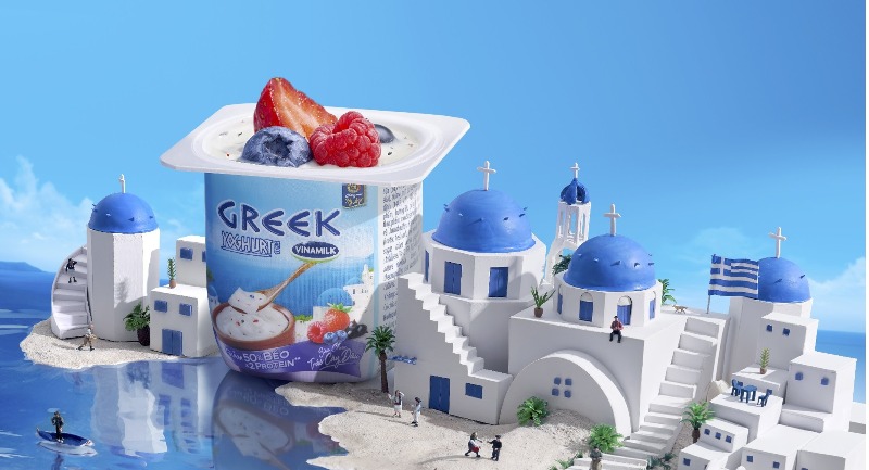 Sữa chua Vinamilk Greek Yoghurt Style trái cây dâu ảnh 1