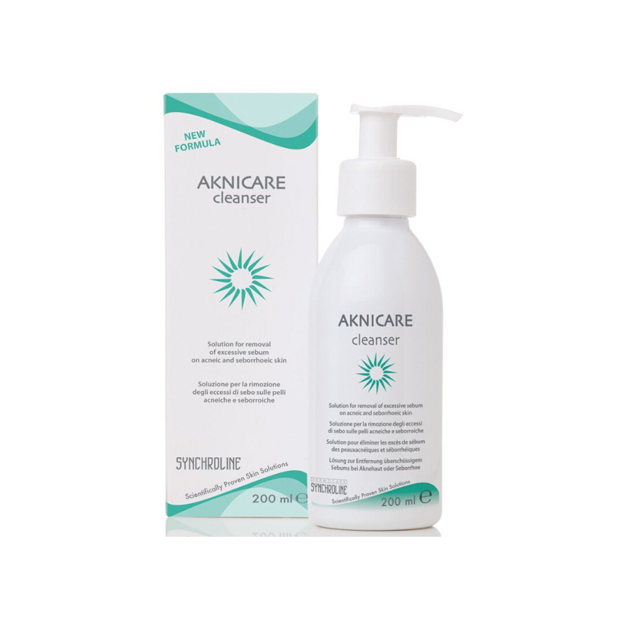 Sữa rửa mặt giảm mụn trứng cá Aknicare Cleanser ảnh 2