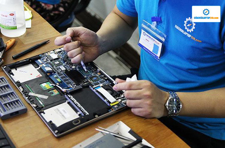 Trung tâm sửa chữa máy tính/laptop tại Hà Nội uy tín nhất