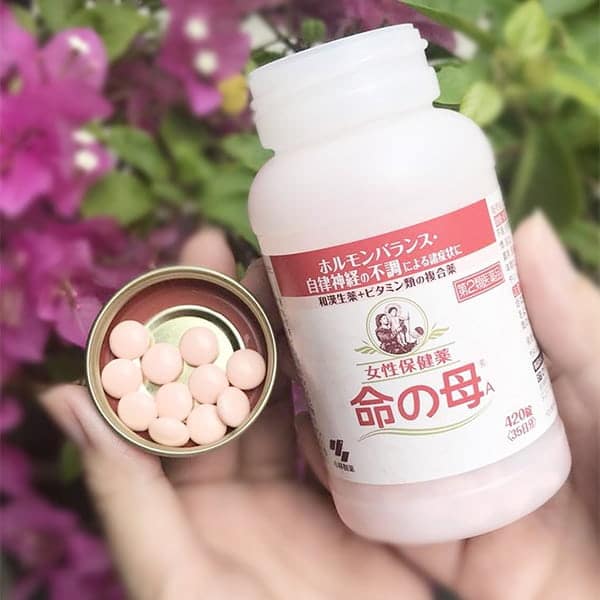 Viên Uống Tiền Mãn Kinh Kobayashi ảnh 1