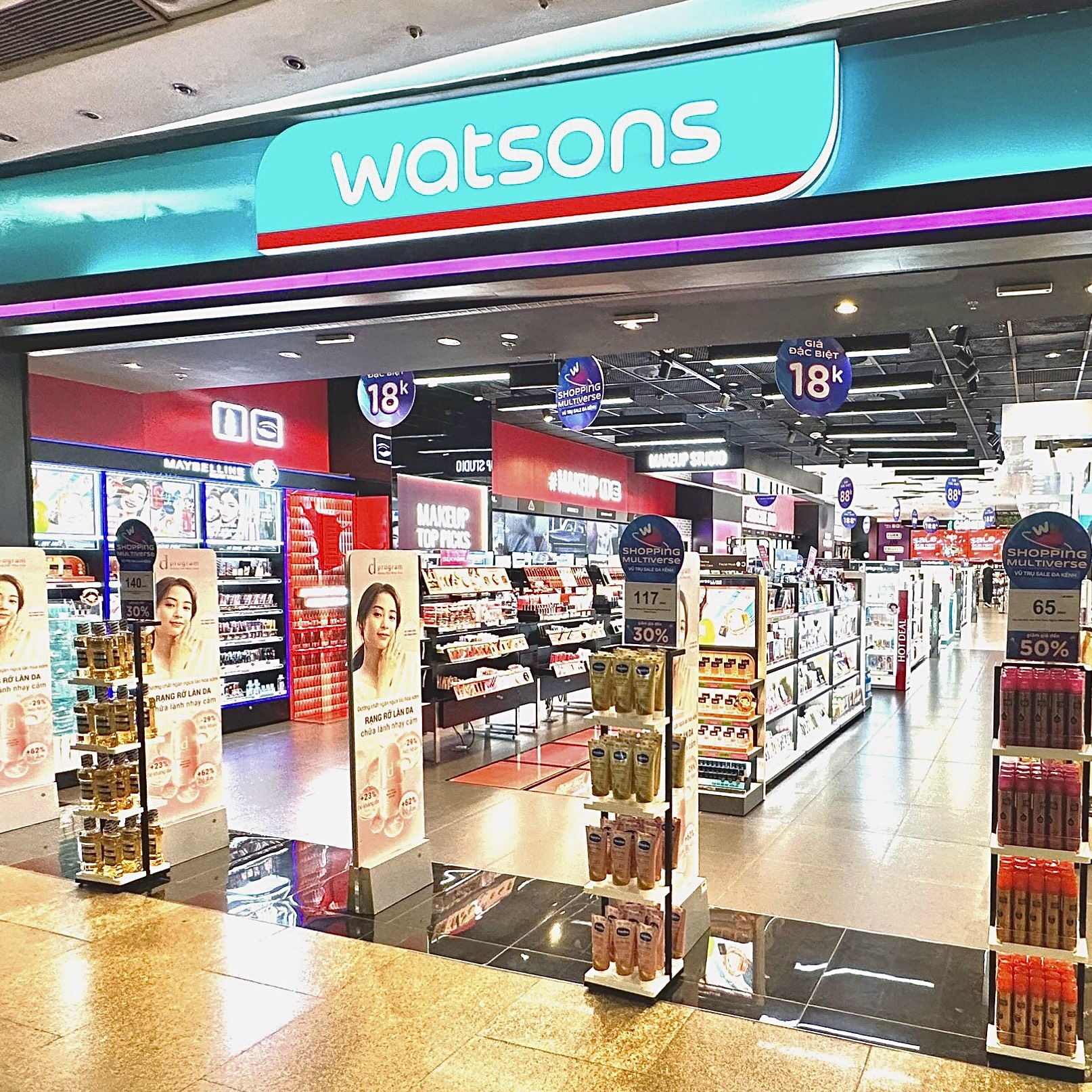 Watsons ảnh 1