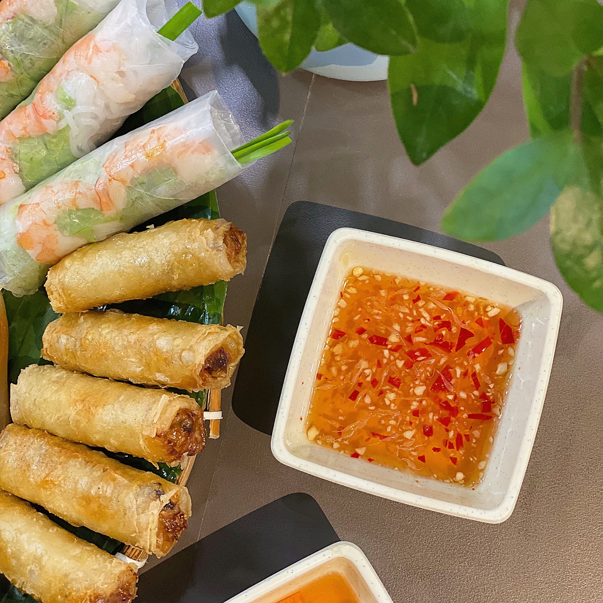 Wrap&Roll - Nét riêng cuốn Việt ảnh 1