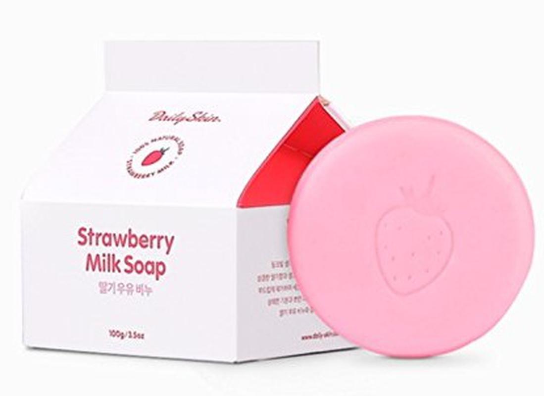 Xà phòng trị mụn Hàn Quốc Strawberry Milk Soap ảnh 2