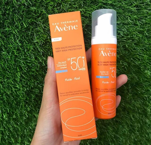 Xịt Chống Nắng Avène Très Haute SPF50+ ảnh 2