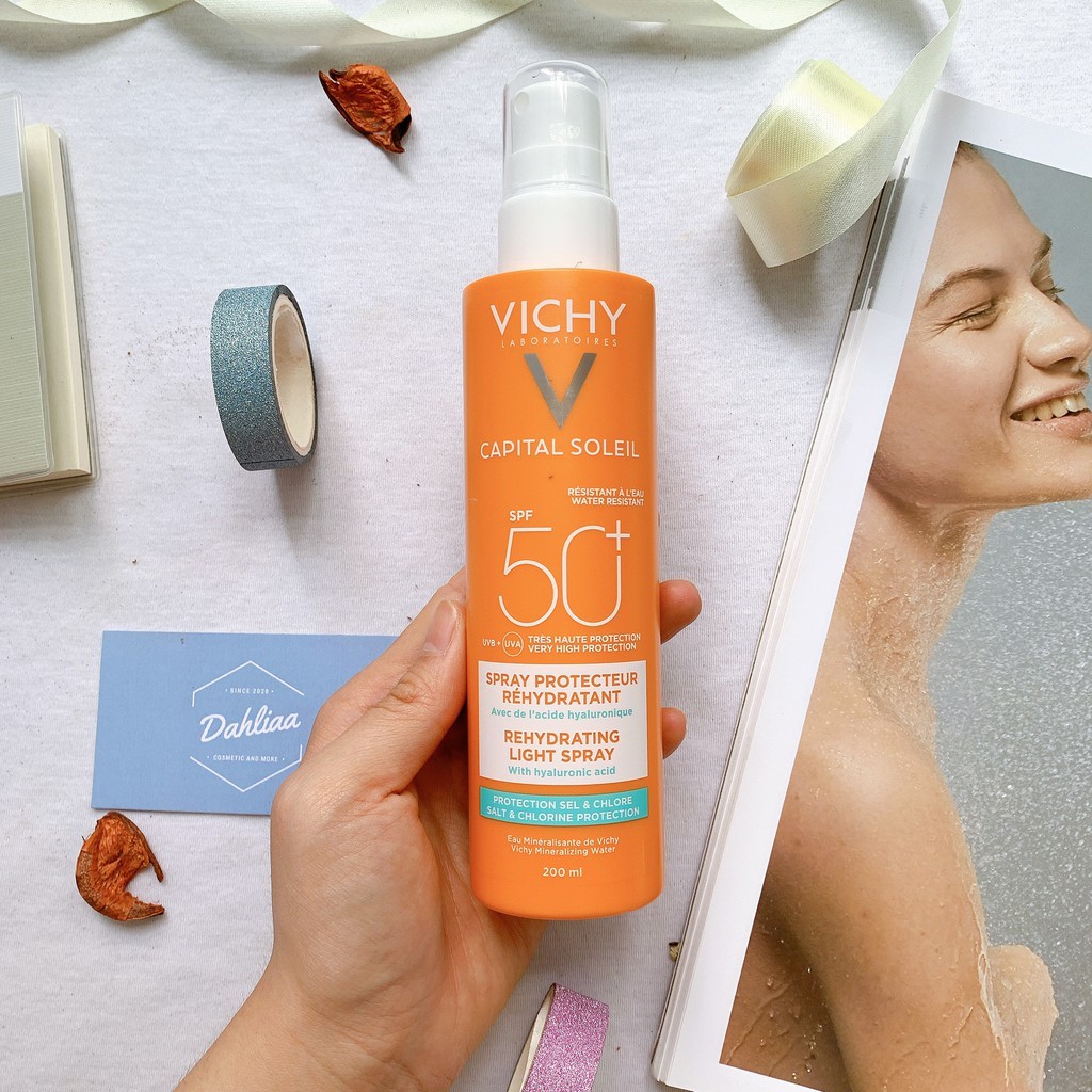 Xịt Chống Nắng Vichy Capital Soleil Rehydrating ảnh 1