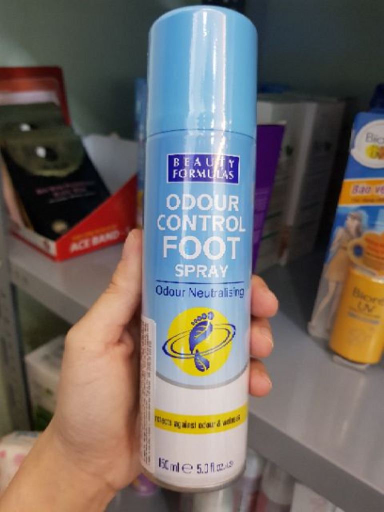 Xịt Khử Mùi Chân Beauty Formulas Odour Control Foot Spray ảnh 2