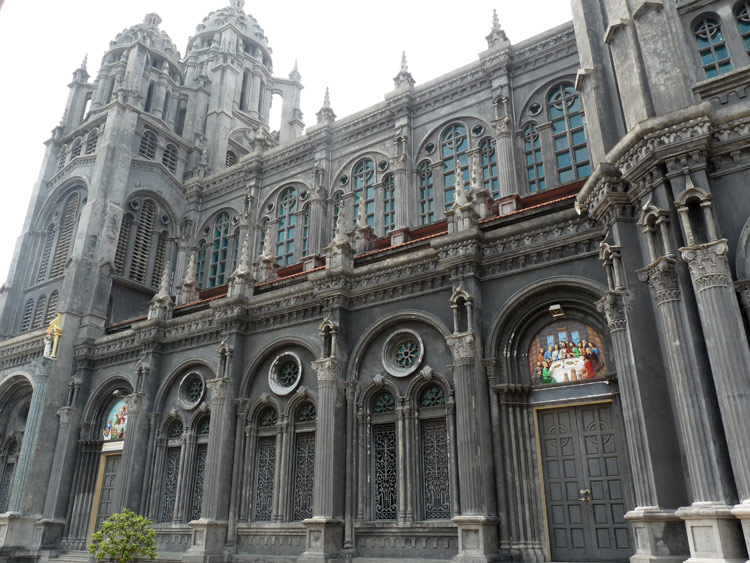 Nhà thờ Thánh Danh ảnh 1