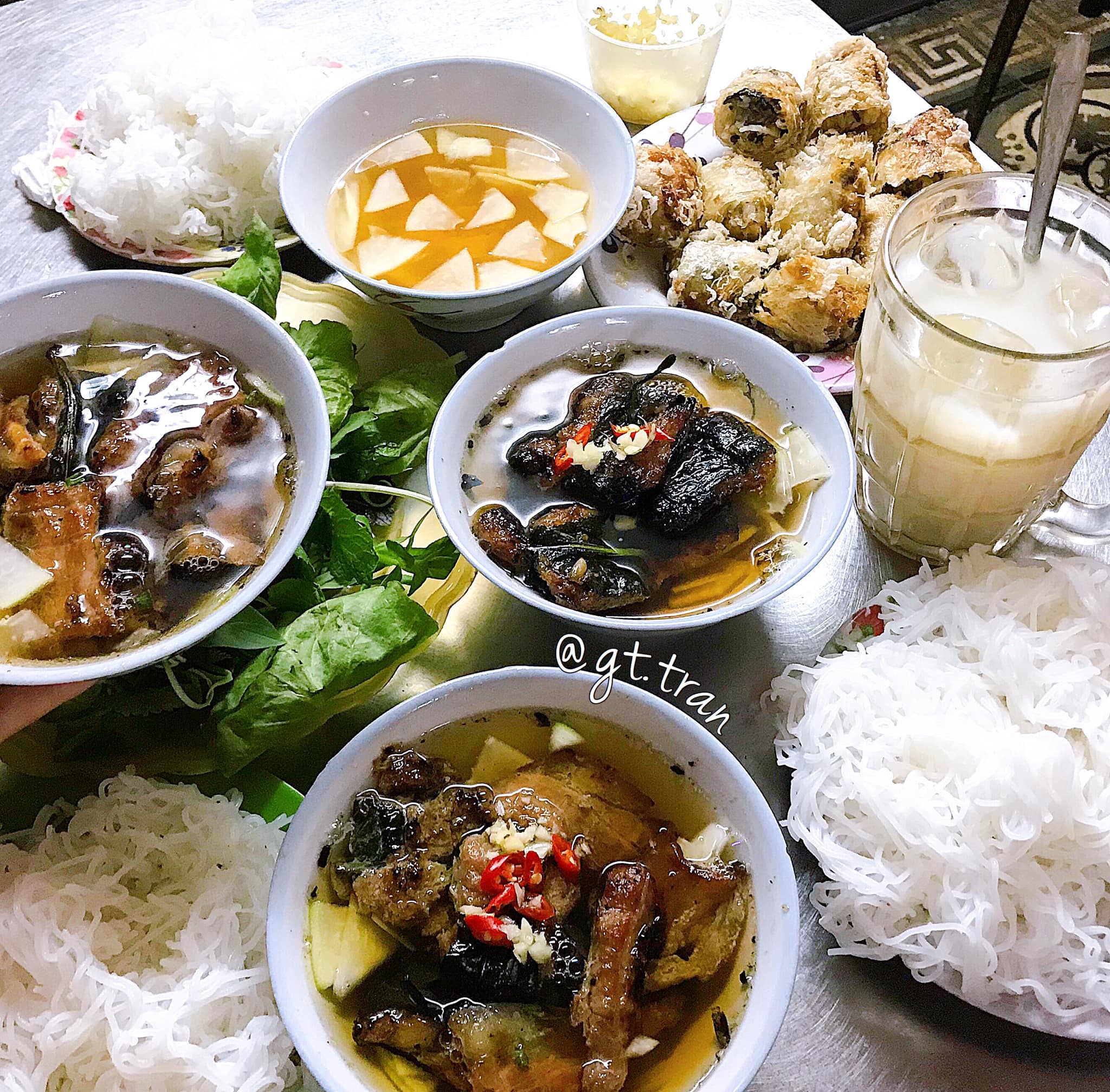 Bún Chả Bà Vượng ảnh 1