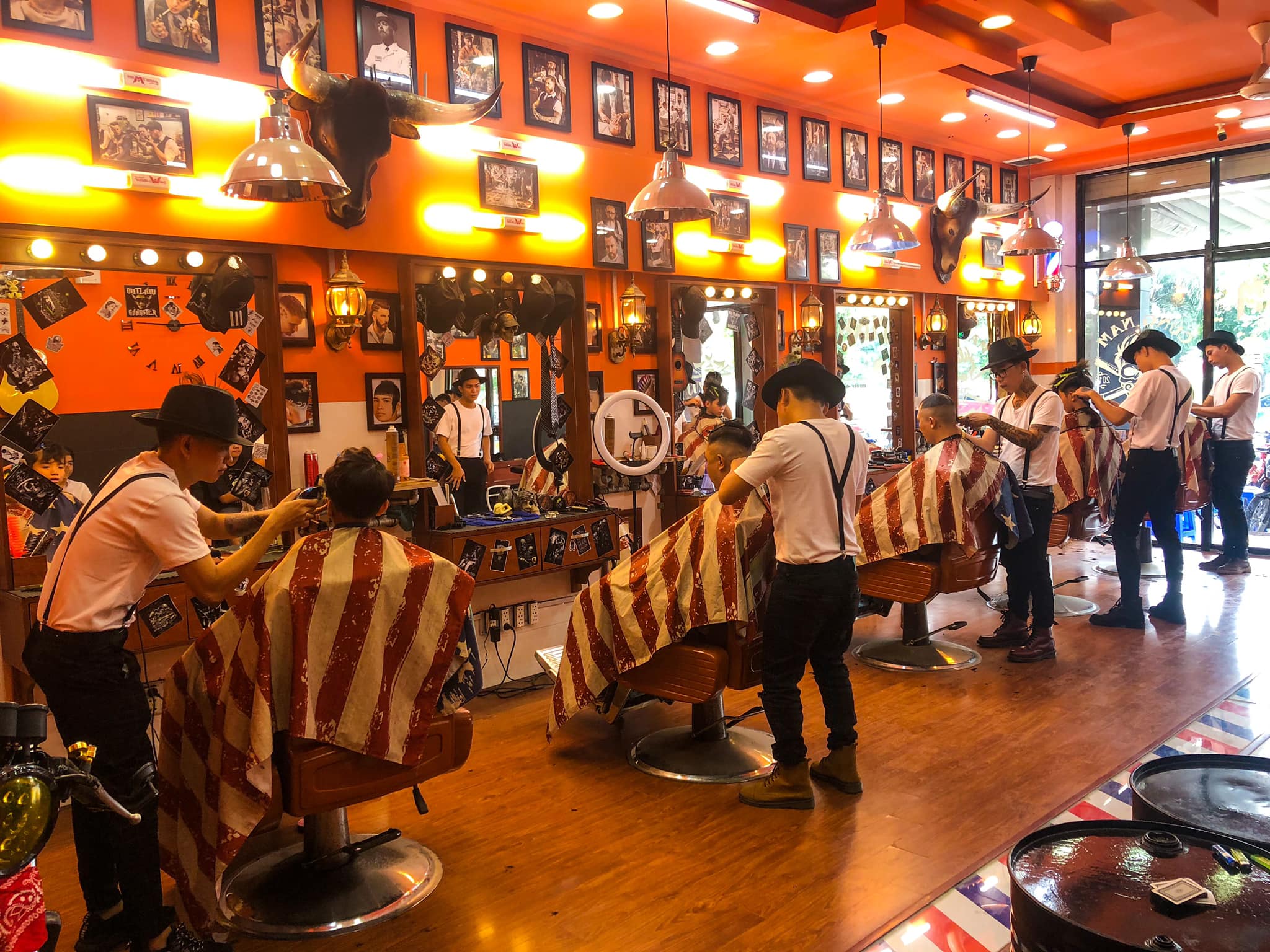 Cung Nam Barber Shop ảnh 1