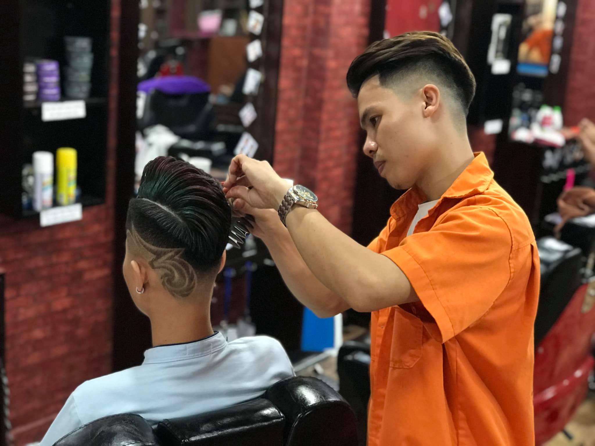 Khám phá chi tiết khóa học cắt tóc nam chất lượng tại Dũng Sài Gòn