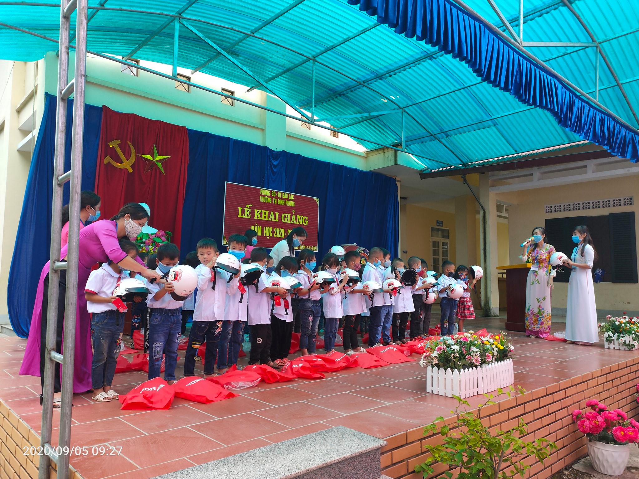 Trường Tiểu học Đình Phùng ảnh 2