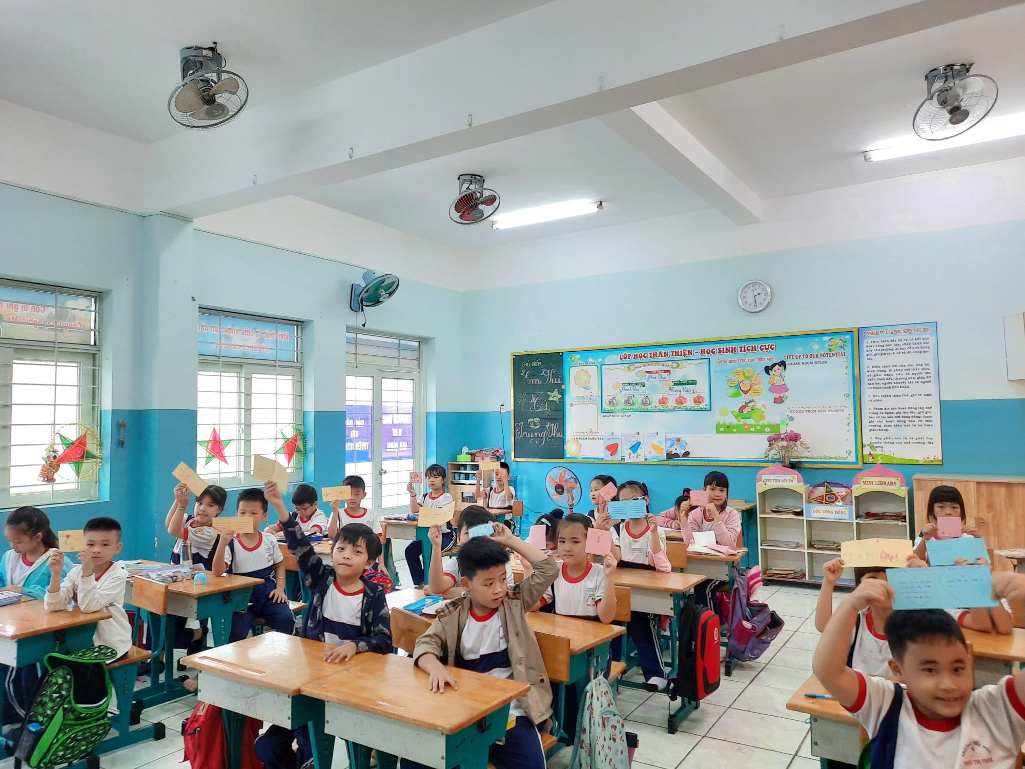 Trường Tiểu học Triệu Thị Trinh ảnh 1
