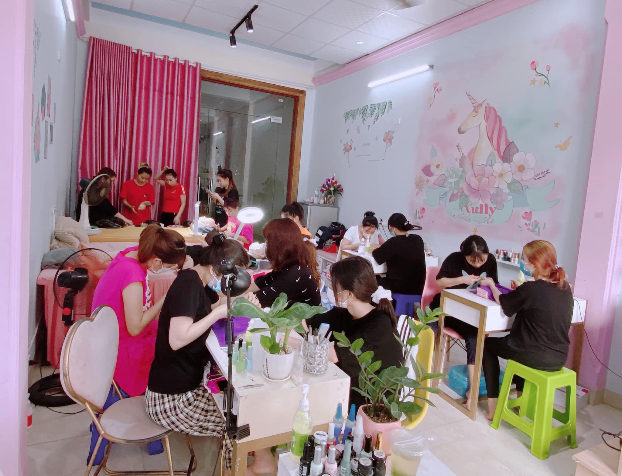 Xully Nails Mi ảnh 1