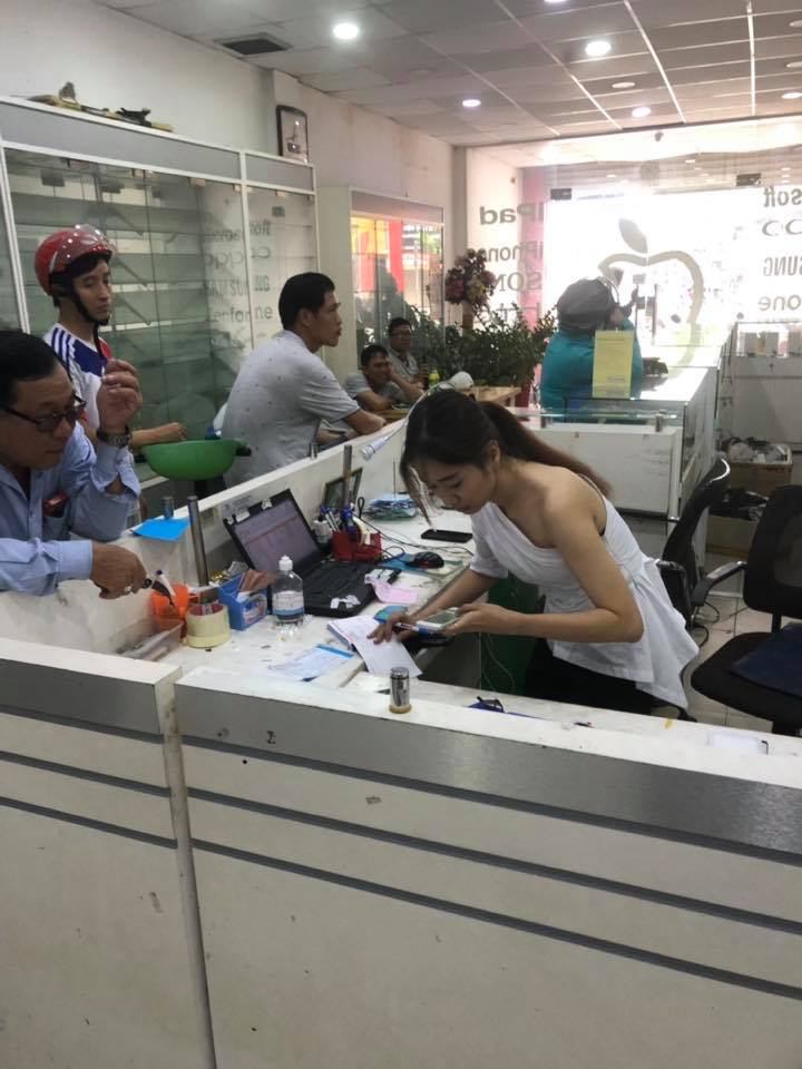 Trung tâm sửa chữa điện thoại Sài Gòn Số ảnh 1