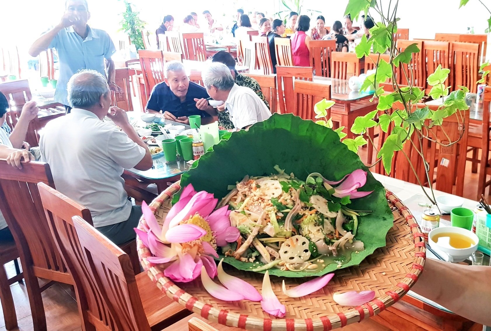 Nhà hàng Đông Hải - Mộc Châu ảnh 2